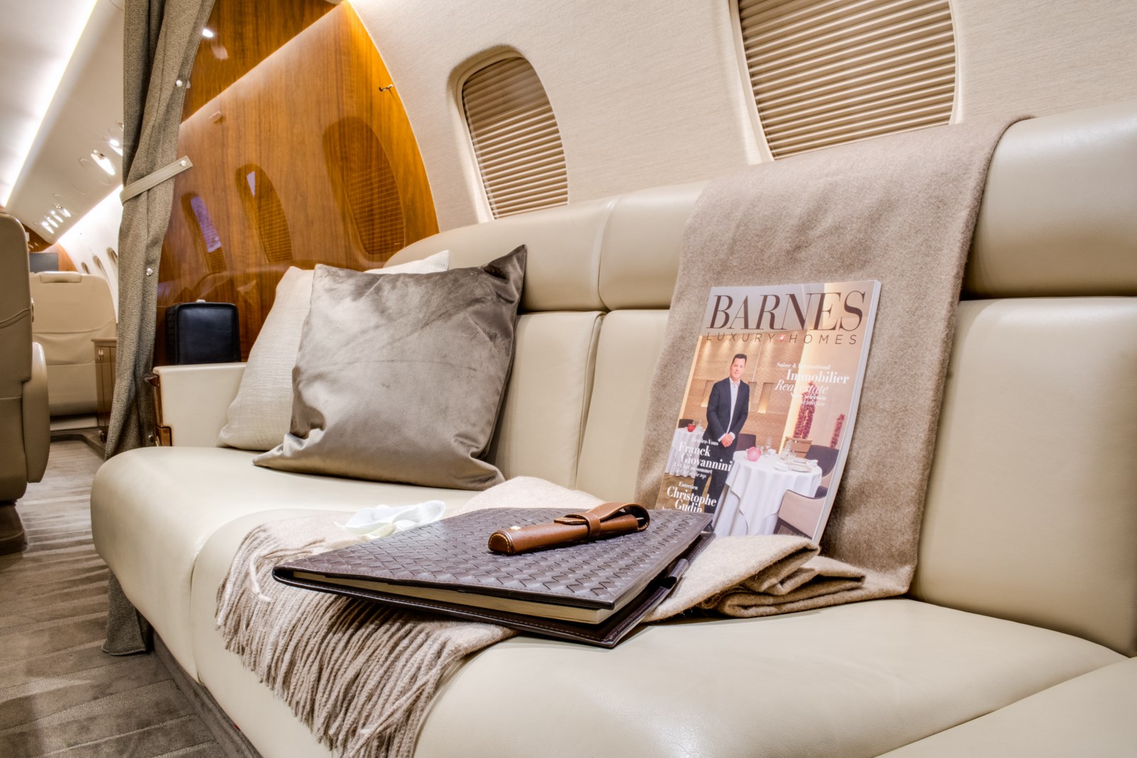 cabina Embraer Legacy 650